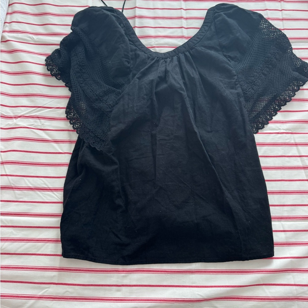 Old Navy Black Crochet Sleeve Blouse